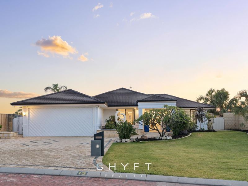 15 Beaumarks  Court, Mindarie WA 6030