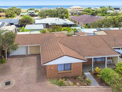 2/11 Melville Court, Geographe WA 6280
