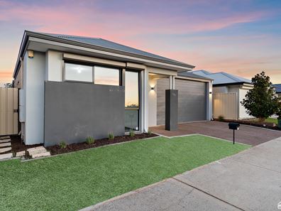 106 Verdant Crescent, Seville Grove WA 6112