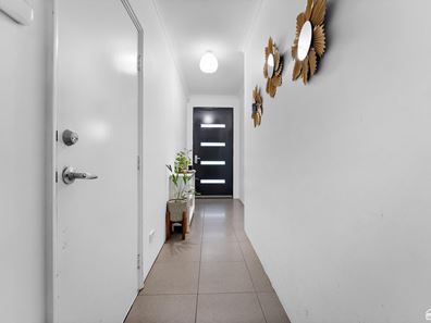 106 Verdant Crescent, Seville Grove WA 6112
