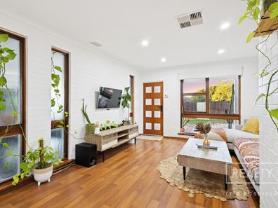 1 Porlock Way, Karrinyup WA 6018