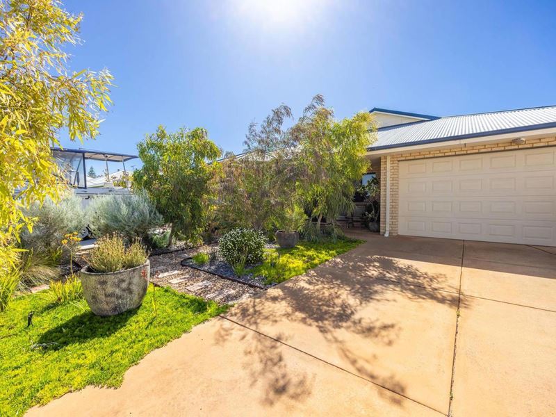 7 Sheoak Grove, Jurien Bay WA 6516