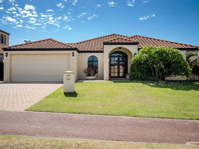 102 Rothesay Heights, Mindarie WA 6030