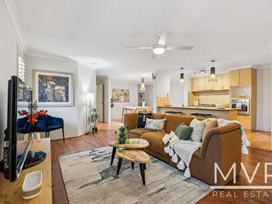 1/18 Serenity Pkwy, Hammond Park WA 6164