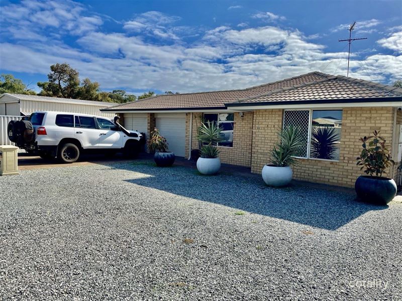 45 Pentland Crescent, Dudley Park WA 6210