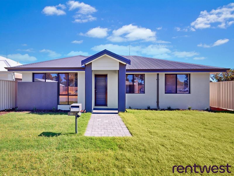 30 Breakwater Grove, Champion Lakes