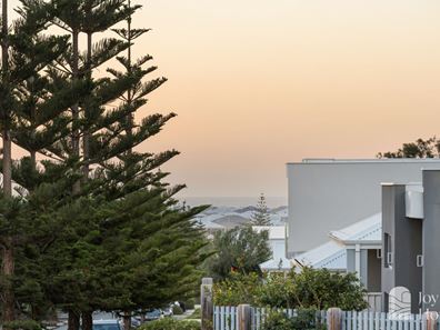 72 Shorehaven Boulevard, Alkimos WA 6038