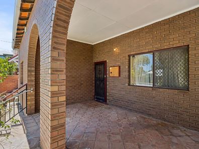 18 Shakespeare Street, Leederville WA 6007