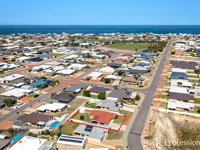 63 Derna Parade, Wandina WA 6530
