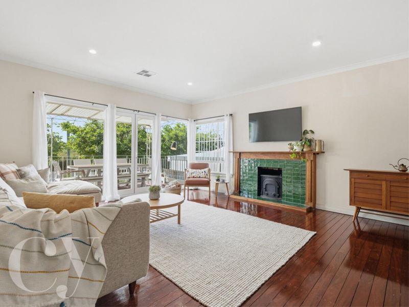 93 Paget Street, Hilton WA 6163