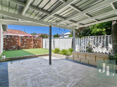 100 Dunedin Street, Mount Hawthorn WA 6016