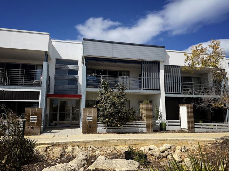 4/2 Keel Lane, Alkimos WA 6038
