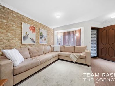 6 Woodview Retreat, Caversham WA 6055