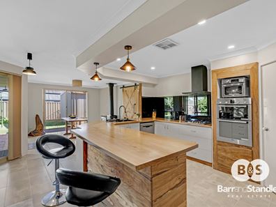 1 Poole Road, Dalyellup WA 6230