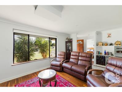 22 Tunnicliffe Street, Parmelia WA 6167