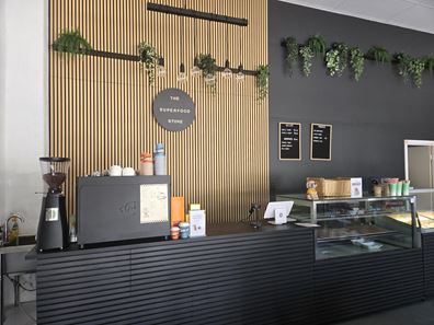 Food/Hospitality - FOR SALE -Rare Retail/Cafe/Grab and go Opportunity - Fitted & Ready to Go | EAST PERTH