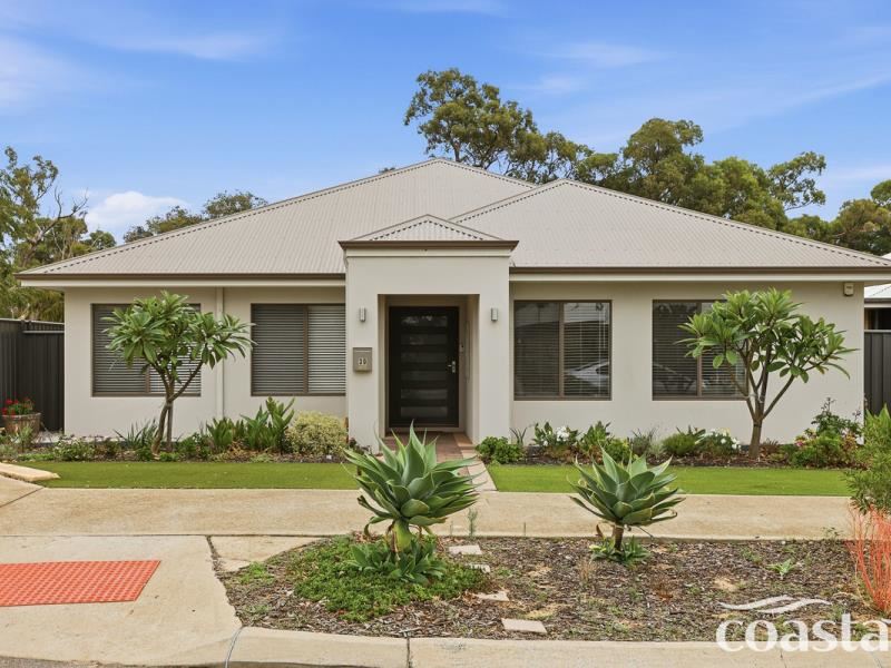30 Legano Road, Lakelands