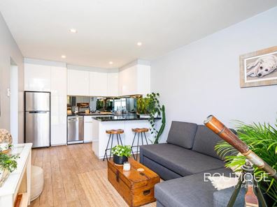 5/31 West Coast Drive, Watermans Bay WA 6020