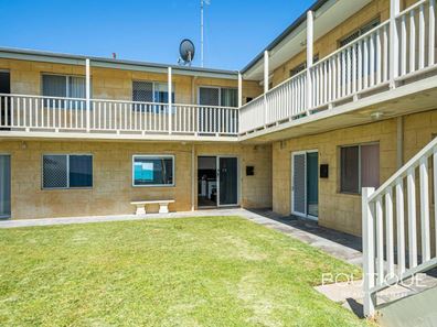 5/31 West Coast Drive, Watermans Bay WA 6020