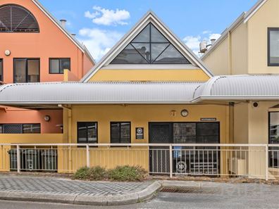 8/76 Proudlove Parade, Albany WA 6330