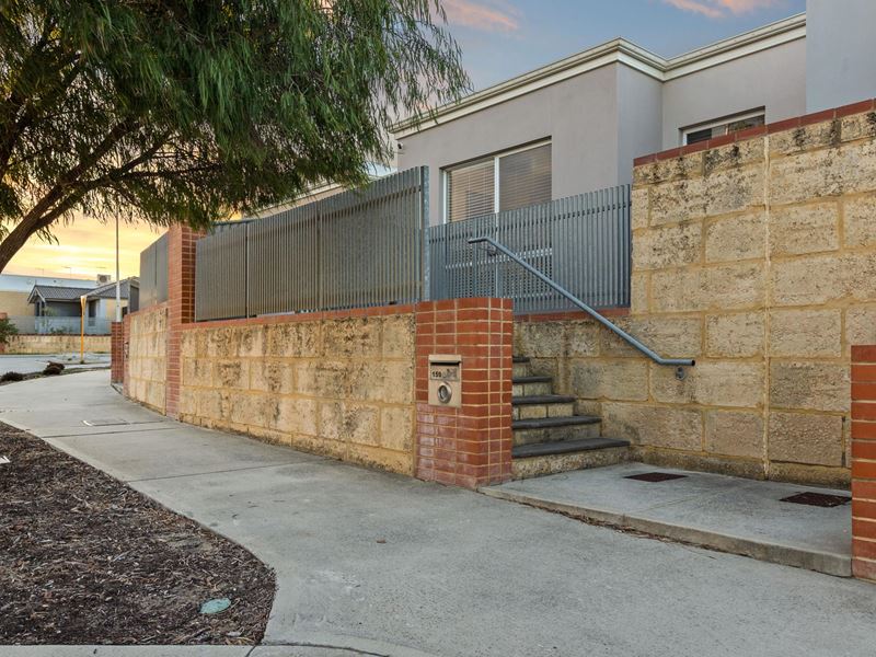 159 Aviator Boulevard, Clarkson WA 6030