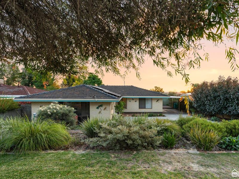 12 Katrina Terrace, Kelmscott WA 6111