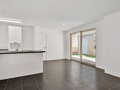 6a/17 Ord Street, Beresford WA 6530