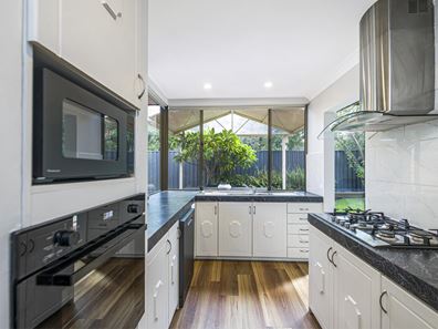 7/35 ANSTEY STREET, South Perth WA 6151