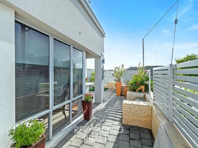 18B Parkinson Court, Hillarys WA 6025