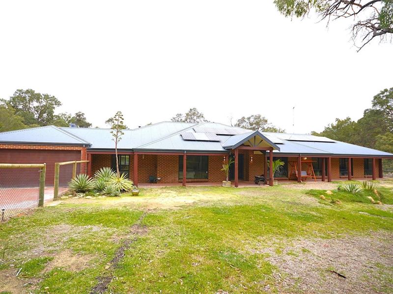 12  White Hill Road, Bouvard WA 6211