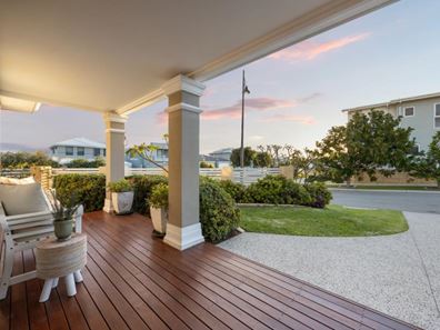 34 Barquentine Avenue, Jindalee WA 6036