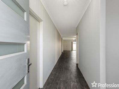 18 Kardan Boulevard, Byford WA 6122