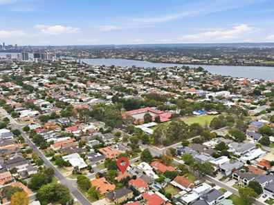 51 Gunbower Road, Ardross WA 6153