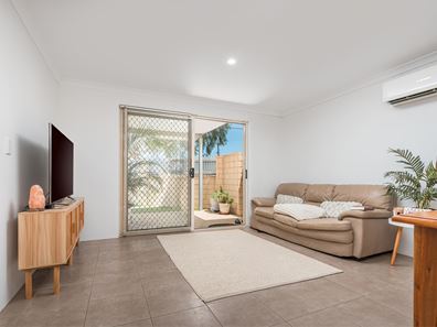 8A/17 Ord Street, Beresford WA 6530