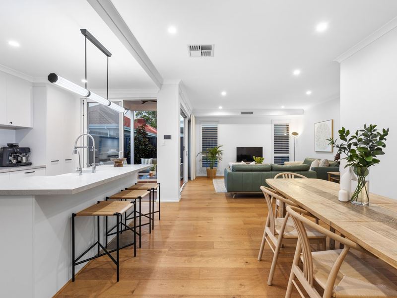 8A Sexton Road, Inglewood