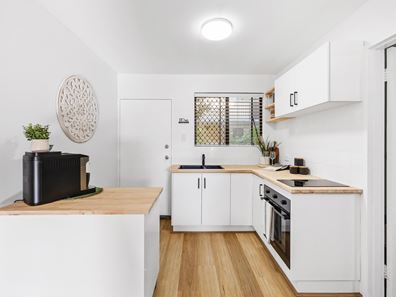 9/6 Brighton Road, Rivervale WA 6103