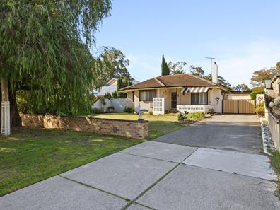 48 Finnerty Street, Karrinyup WA 6018