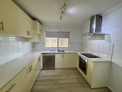 A2/297-299 West Coast Highway, Scarborough WA 6019