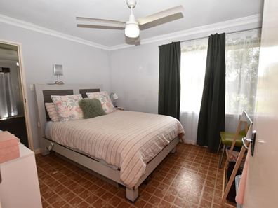 33 Gravity Street, Beckenham WA 6107