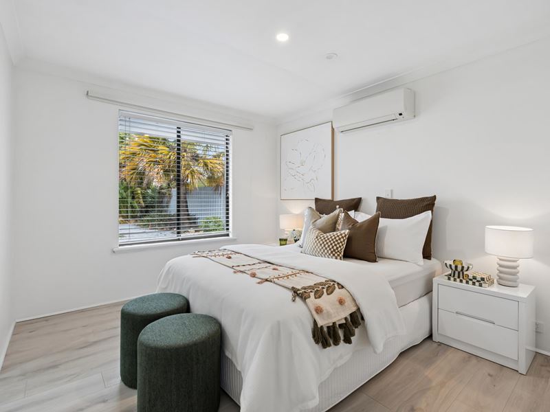 4 Perrona Gardens, Mullaloo