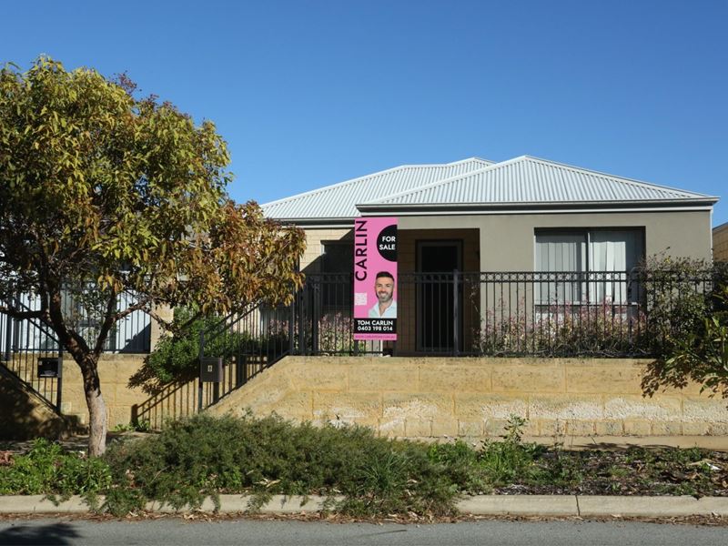 8 Somerford Promenade, Wellard WA 6170