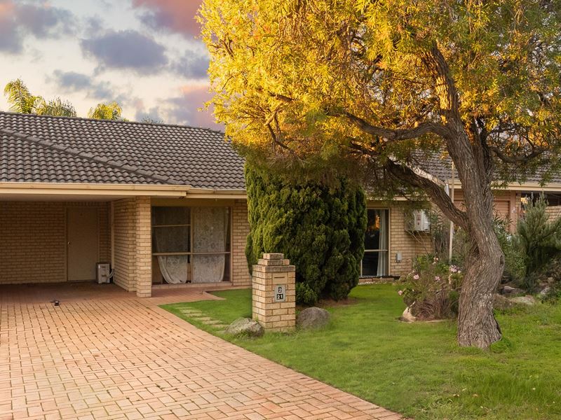 2/21 Quadea Road, Nollamara