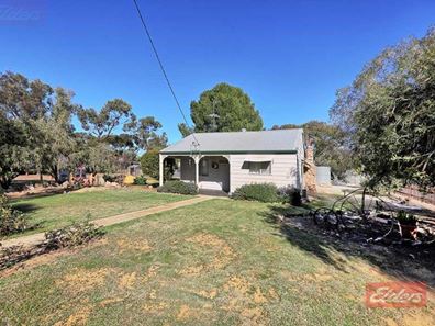 86-88 Williams Street, Brookton WA 6306