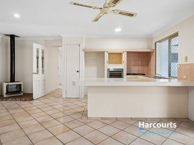 2 Clipper Drive, Port Kennedy WA 6172