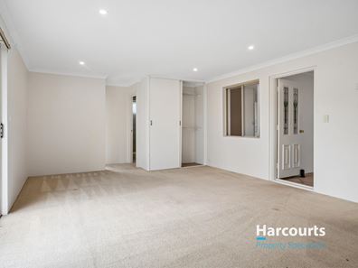 2 Clipper Drive, Port Kennedy WA 6172