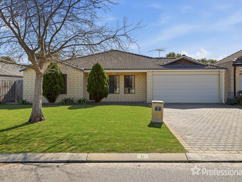 6 Rosewood Street, Rockingham WA 6168
