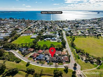 6 Rosewood Street, Rockingham WA 6168