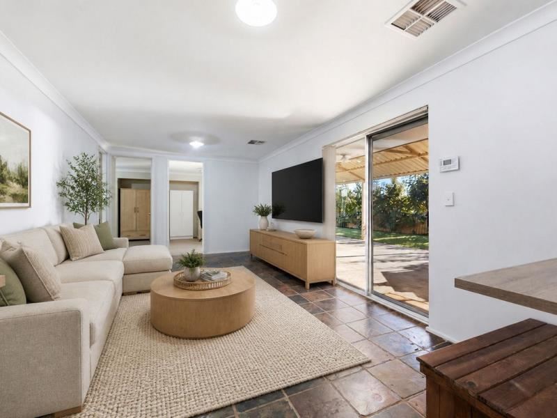114 Warrandyte Drive, Craigie