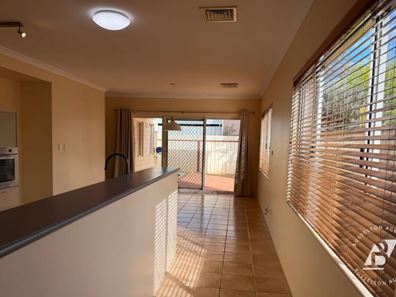 32 Ford Road, Busselton WA 6280