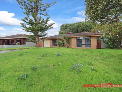 14 Mensa Close, Rockingham WA 6168